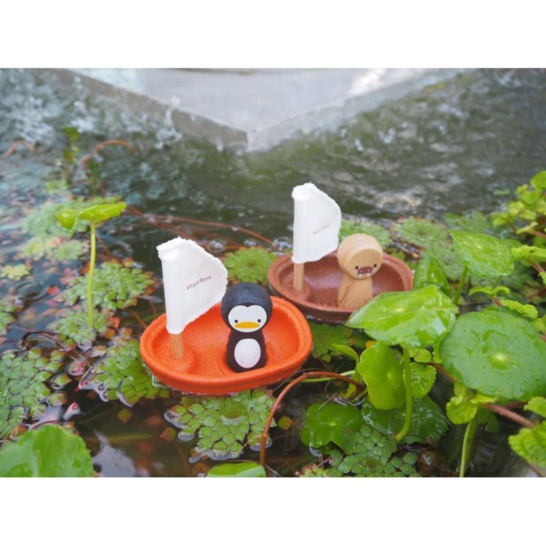 Sailing Boat Penguin Bath Toy